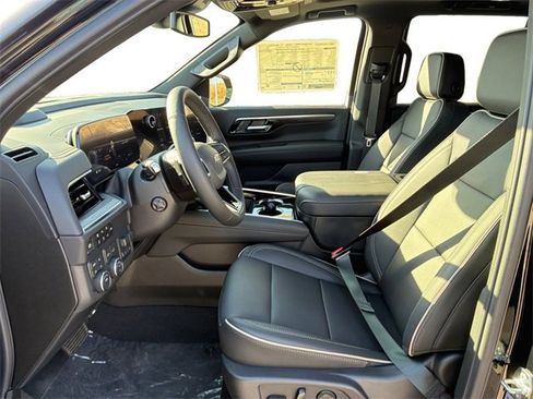 New 2026 Chevrolet Tahoe Premier w/ Sun And Tow Package image 11