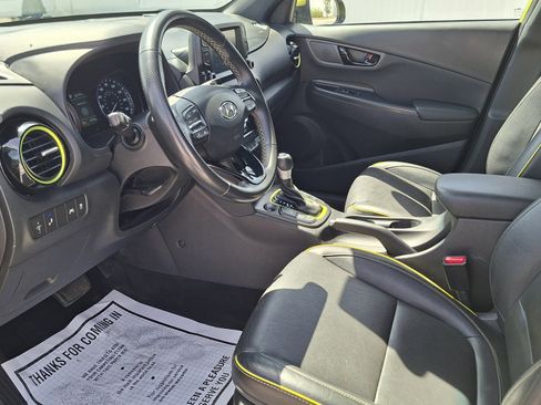 Used 2019 Hyundai Kona Limited AWD/4WD image 9