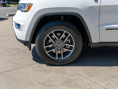 Used 2021 Jeep Grand Cherokee Limited w/ Luxury Group II AWD/4WD image 31