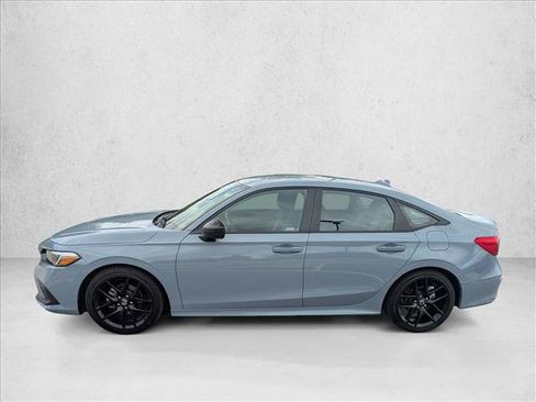 Used 2024 Honda Civic Sport image 8