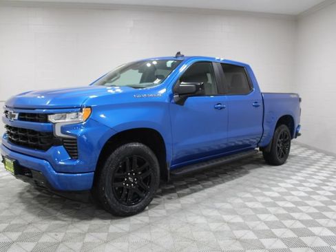 Used 2023 Chevrolet Silverado 1500 RST AWD/4WD image 7