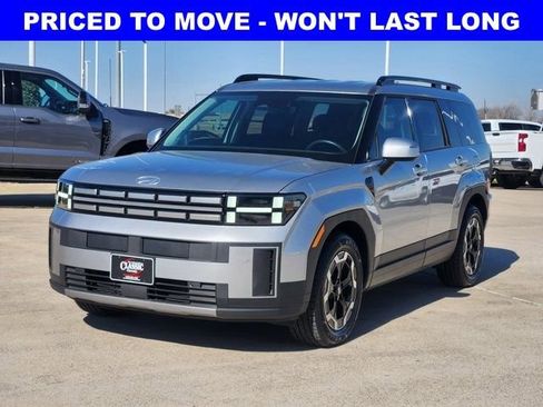 Used 2024 Hyundai Santa Fe SEL image 11