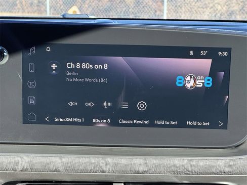 Used 2024 Buick Envista Preferred image 3