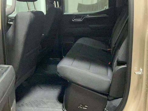 Used 2023 Chevrolet Silverado 1500 LT Trail Boss image 16