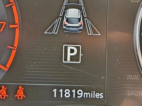 Used 2023 Nissan Kicks SR w/ SR Premium Package image 16