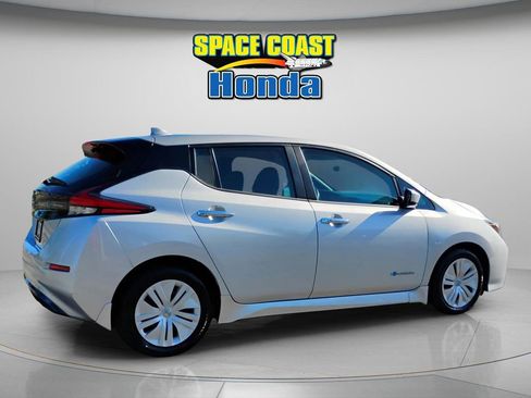 Used 2018 Nissan Leaf S w/ S Charge Package image 10