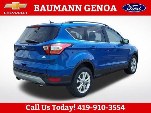 Used 2018 Ford Escape SE FWD image 5