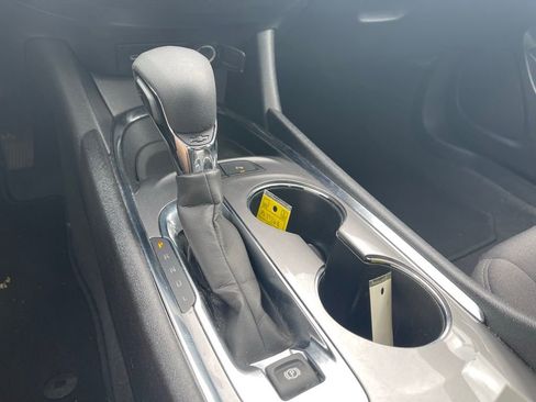 Used 2024 Chevrolet Malibu LT image 17