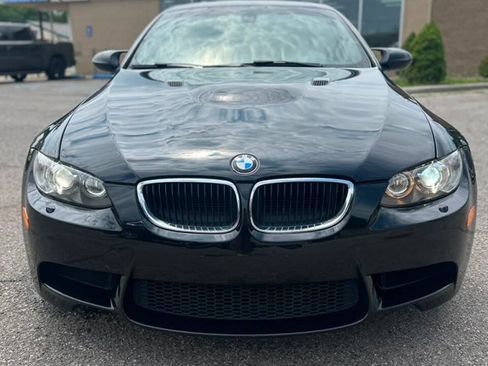 Used 2011 BMW M3 Convertible RWD image 2