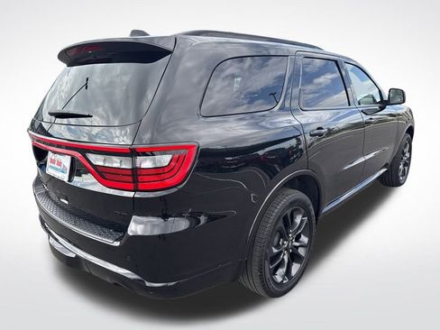 Used 2024 Dodge Durango GT image 6