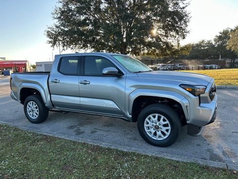 Certified 2026 Toyota Tacoma SR5 image 7