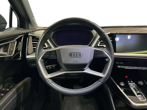 Used 2023 Audi Q4 e-tron Premium Plus w/ Premium Plus AWD/4WD image 10