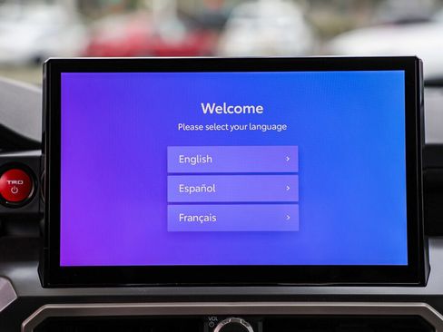 Certified 2025 Toyota Tacoma TRD Off-Road image 4