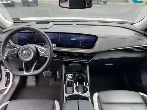 Certified 2025 Buick Envision Sport Touring AWD/4WD image 12