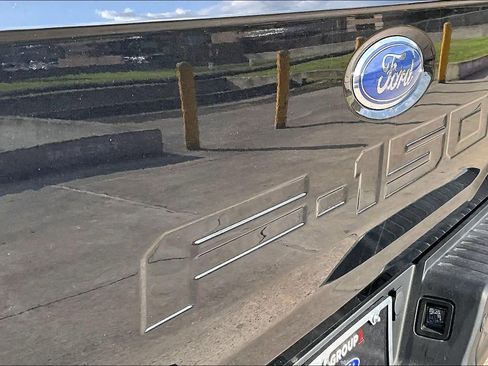 Certified 2022 Ford F150 Lariat w/ Equipment Group 502A High image 10