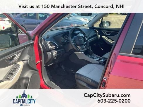 Used 2024 Subaru Forester Premium AWD/4WD image 13