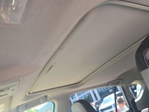 Used 2013 Toyota RAV4 XLE FWD image 7