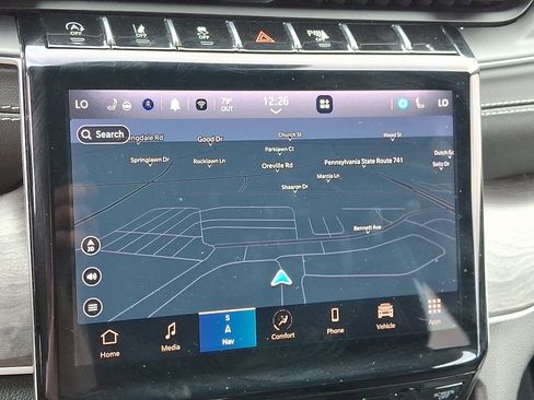 Used 2023 Jeep Grand Cherokee Limited w/ Trailer Tow Prep Group (B) image 18