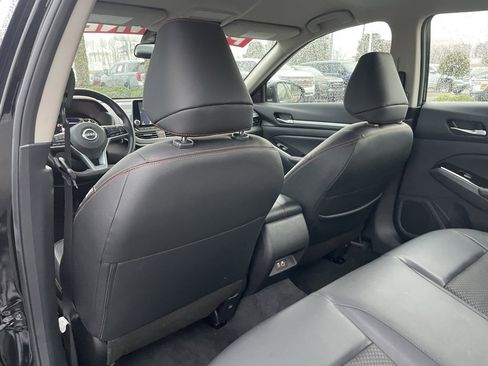 Used 2025 Nissan Altima 2.5 SR image 24