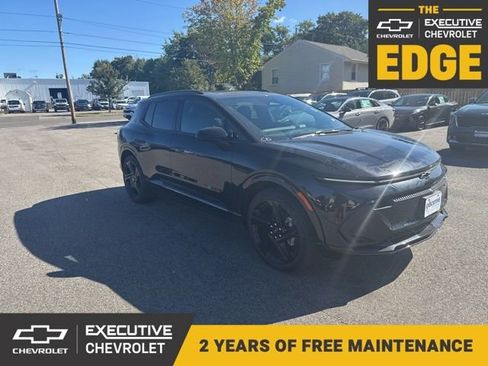 New 2025 Chevrolet Equinox EV RS image 1