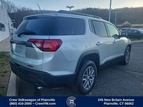 Used 2018 GMC Acadia SLE w/ Driver Alert Package I image 3