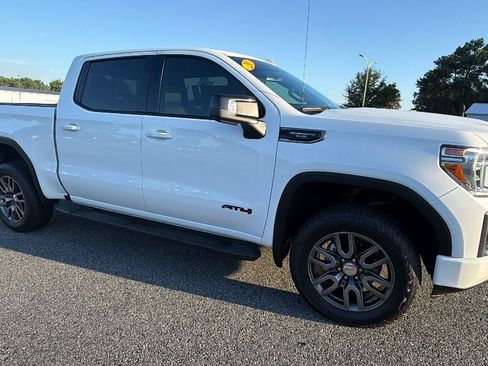 Used 2020 GMC Sierra 1500 AT4 w/ AT4 Premium Package AWD/4WD image 6