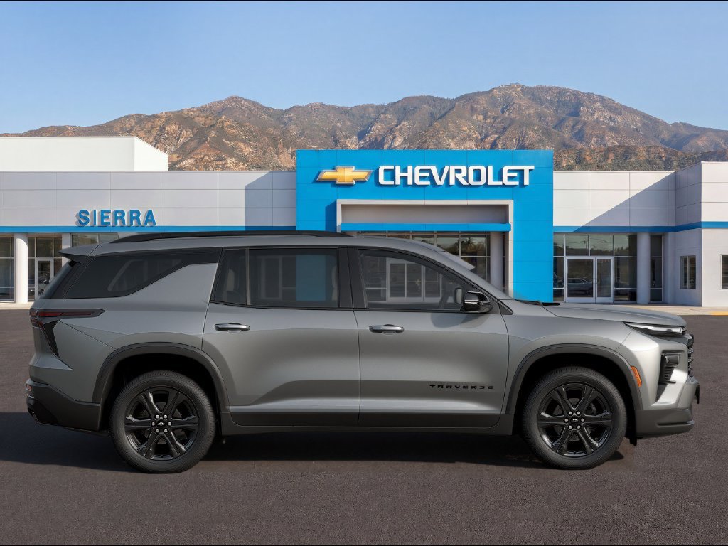 New 2027 Chevrolet Traverse LT w/ Midnight/Sport Edition FWD image 3