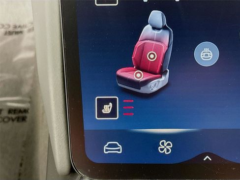 Used 2023 Lucid Air Pure image 11