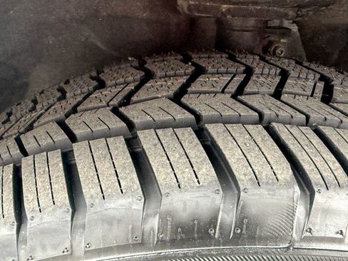 Used 2022 Lincoln Corsair AWD w/ Premium Package image 11