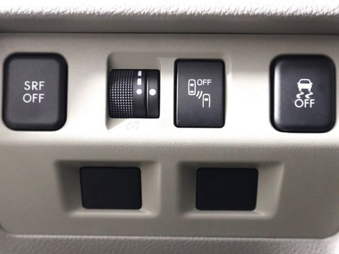 Used 2018 Subaru Forester 2.5i Premium image 10