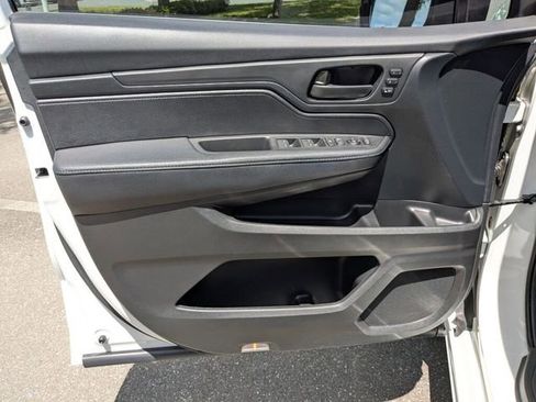 Certified 2023 Honda Odyssey Sport image 29