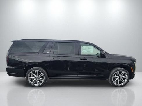 New 2026 Cadillac Escalade ESV Sport w/ Touring Package AWD/4WD image 4