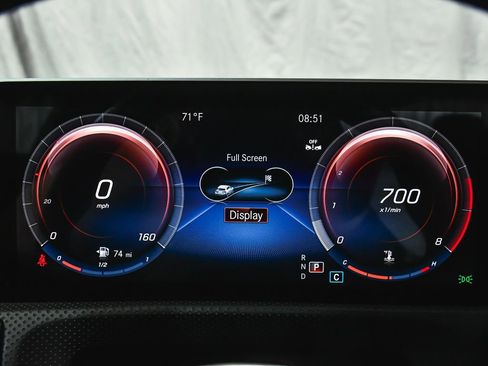 Used 2020 Mercedes-Benz CLA 250 4MATIC image 43
