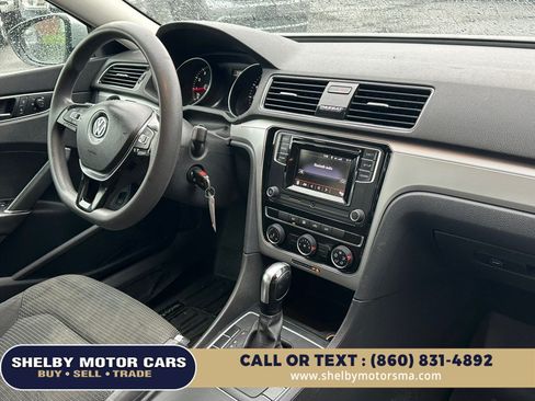 Used 2018 Volkswagen Passat 2.0T S w/ Driver Assistance Package FWD image 14