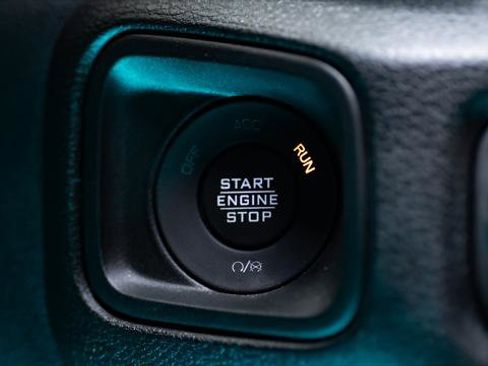 Used 2026 Jeep Gladiator Sport image 45