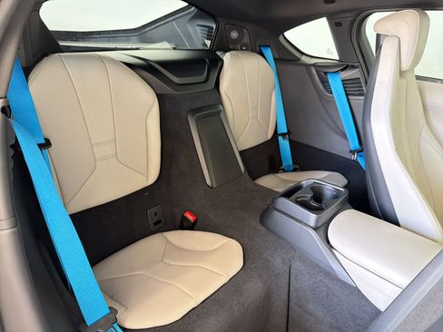 Used 2015 BMW i8 AWD/4WD image 29