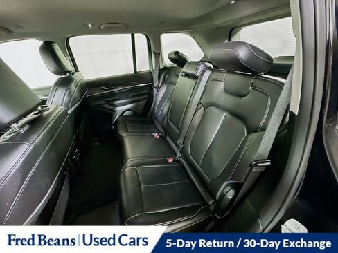 Used 2023 Jeep Grand Cherokee Limited AWD/4WD image 31