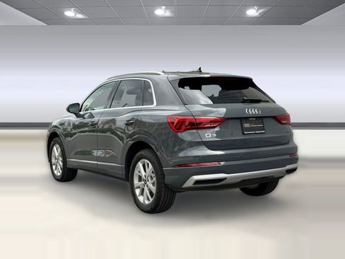 Certified 2023 Audi Q3 2.0T Premium w/ Convenience Package AWD/4WD image 3