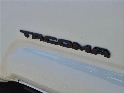 Used 2023 Toyota Tacoma Limited w/ Nightshade Package AWD/4WD image 10