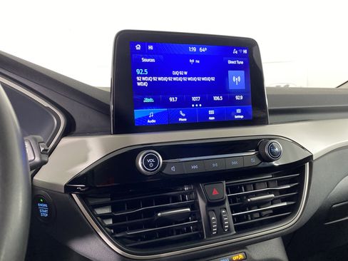 Used 2022 Ford Escape SEL image 40