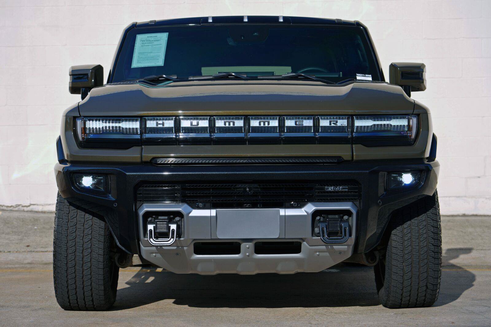 Used 2025 GMC Hummer EV 3X w/ LPO, Roof Cross Rail Package AWD/4WD image 7