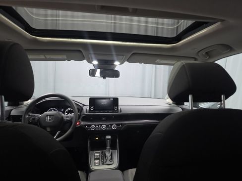 Used 2024 Honda CR-V EX image 15