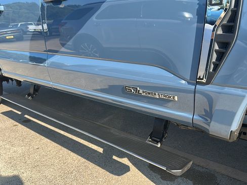 Used 2023 Ford F250 Lariat w/ Lariat Ultimate Package AWD/4WD image 26