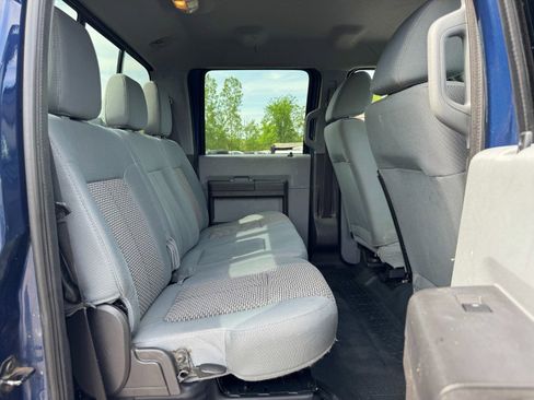 Used 2011 Ford F250 XLT AWD/4WD image 17