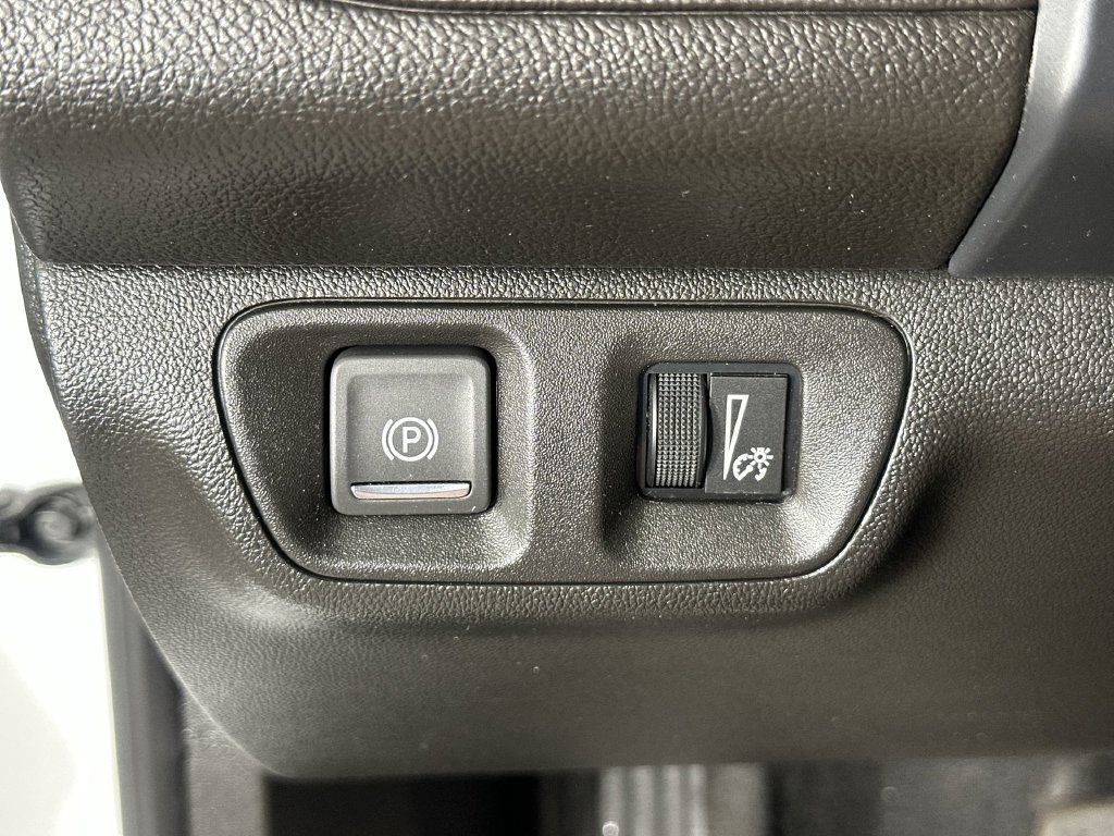 Used 2023 GMC Acadia SLT AWD/4WD image 21