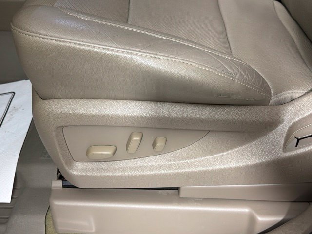 Used 2017 Chevrolet Tahoe Premier AWD/4WD image 17