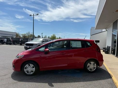 Used 2018 Honda Fit LX image 24