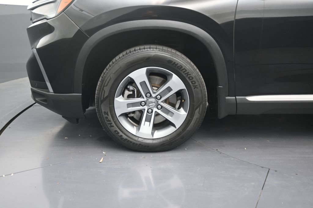Used 2025 Honda Pilot EX-L image 9
