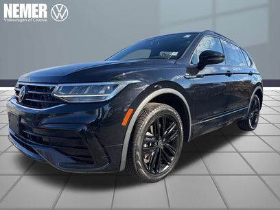 Used 2022 Volkswagen Tiguan SE R-Line