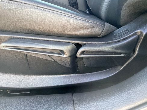 Used 2025 Honda Civic Sport image 17